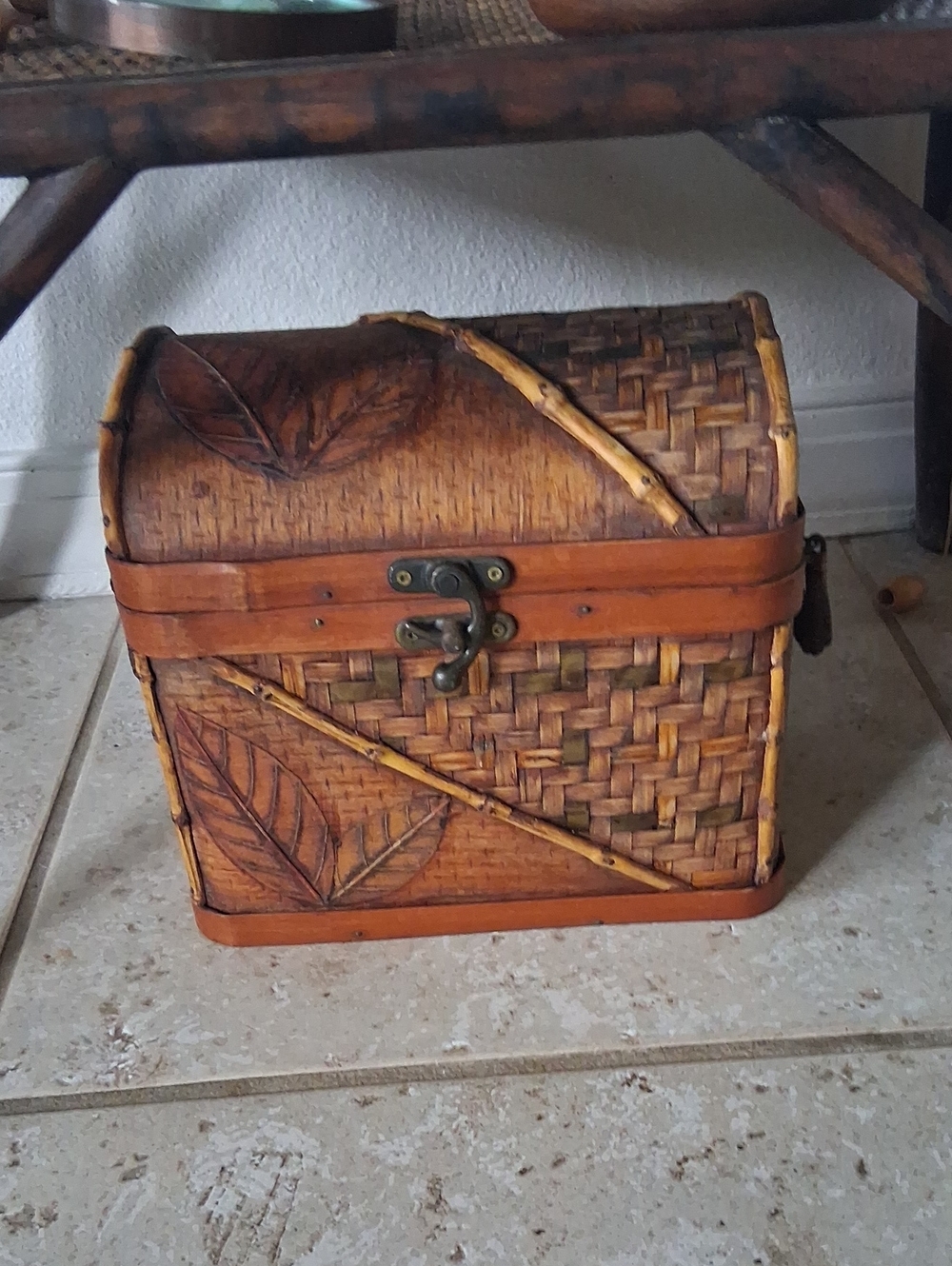 Woven Leaf Accent Decorative Storage Chest - Brown
